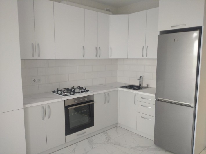 Озерна 1 кімнатна квартира - фото 1