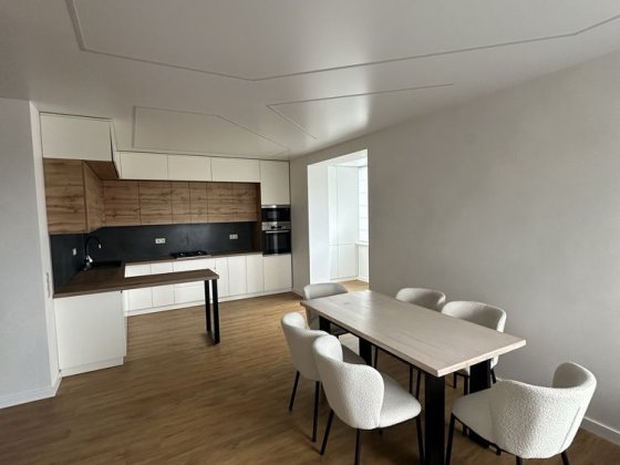 Продаж  2к квартира ЖК Сімейна Фортеця Струмовка