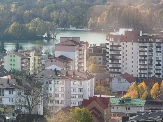 Продаж 1-кімнатної квартири в ЖК “Авіла Ленд”, район Виставка Хмельницький