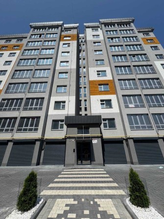 продаж 3 кімнатної квартири - фото 1