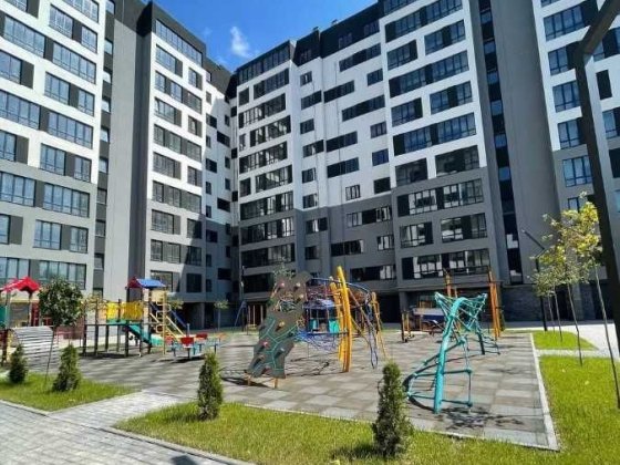 терміновий продаж 1к  Виставка, ЖК Автобіографія Хмельницкий