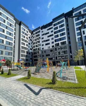 терміновий продаж 1к  Виставка, ЖК Автобіографія - фото 1