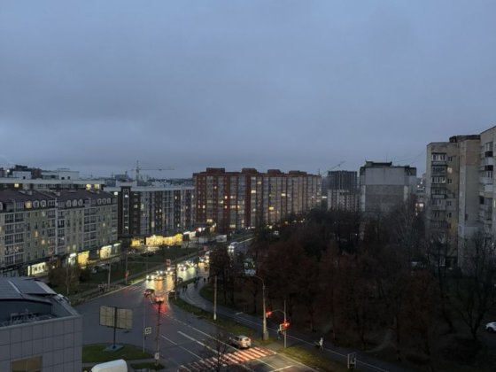 НАЙКРАЩА пропозиція на Озерній, із ремонтом, виглядом, коміркою! Хмельницкий