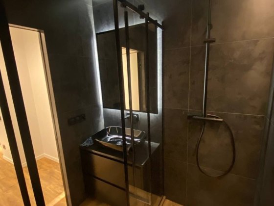 Квартра в Брамі з світлом,ремонтом+ гараж Слобожанське