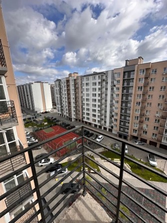 Продажа 3 комнатной квартиры - фото 1