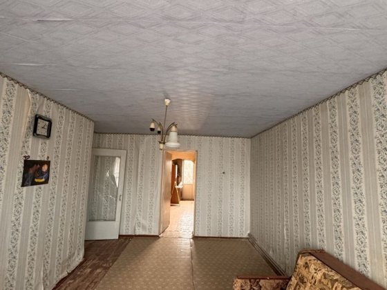 Продам 3кімнатну квартиру під ремонт! Індивідуальне  газове опалення Вільногірськ