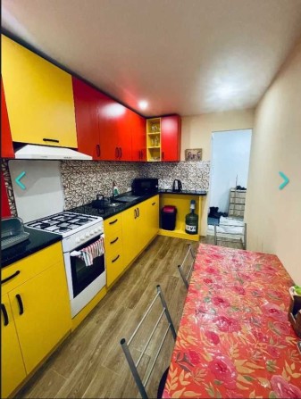 Продажа 4-комнатной  квартиры ремонтом, ул. В. Сухомлинского, безнал. - фото 1