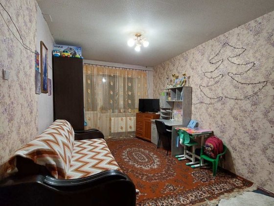 Продам квартиру 1к Синельникове