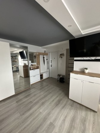 Трикімнатна квартира - фото 1