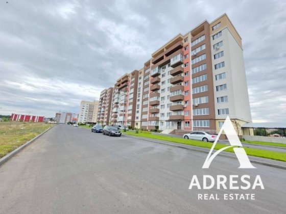 Продам 3к квартиру в ЖК Содружество Семейная Брама Слобожанське