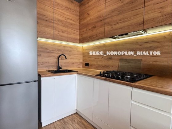 Продам 1-комн квартиру с свежим ремонтом в ЖК Днепровская Брама Слобожанське