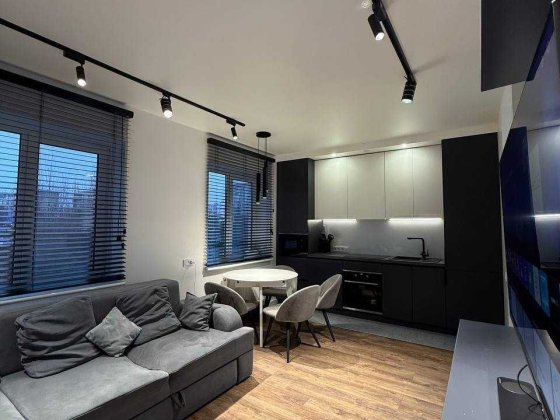 Продам теплу 2к квартиру у Слобожанському — світло є завжди! Слобожанське