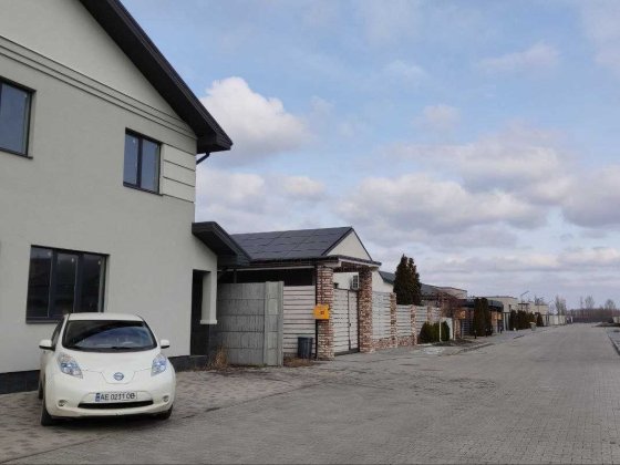 Реальный!Продам3к.2эт. таунхаус в Золотых Ключах с паркоместом Слобожанське