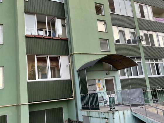 Продам 1 кімнатну простору квартиру Минай