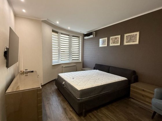 Шикарна 3-х комнатная в новобудові на Можайського Минай