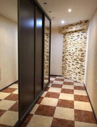 Квартира на сахарова Изумрудный город - фото 1