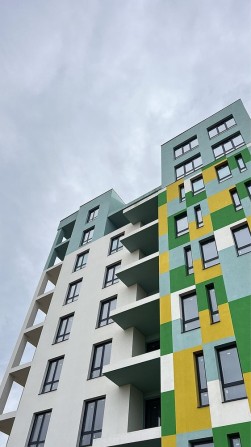 3к квартира 91,2м.кв. в ГОТОВОМУ БУДИНКУ - фото 1