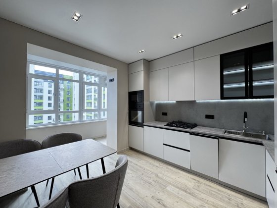 ‼️Продаж видовоі 1-км кв, поруч озеро, парк Криховцы