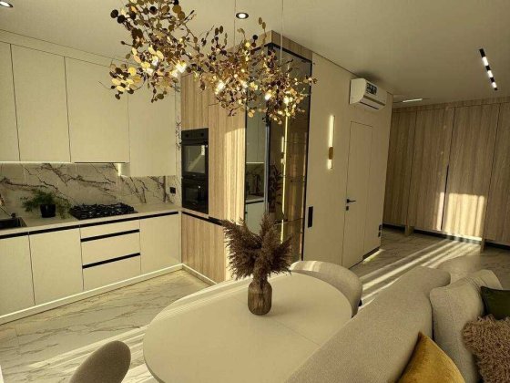 Продаж 2 кім, ЖК Долішній з Патіо! Криховцы