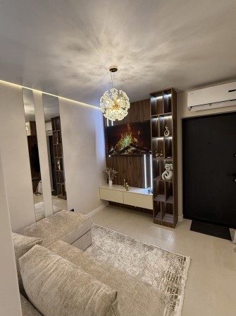 Продаж квартири - фото 1