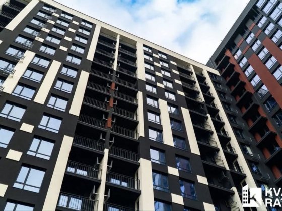 Здана 1кім квартира в ЖК Паркова Алея Угорники