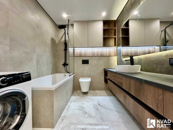 Продаж укомплектованої квартири із меблями та технікою Франківськ Угорники