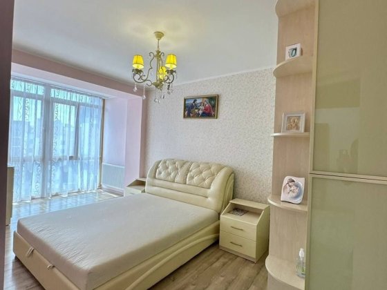 Продаж дворівневої квартири у ЖК Європейський сіті Угорники