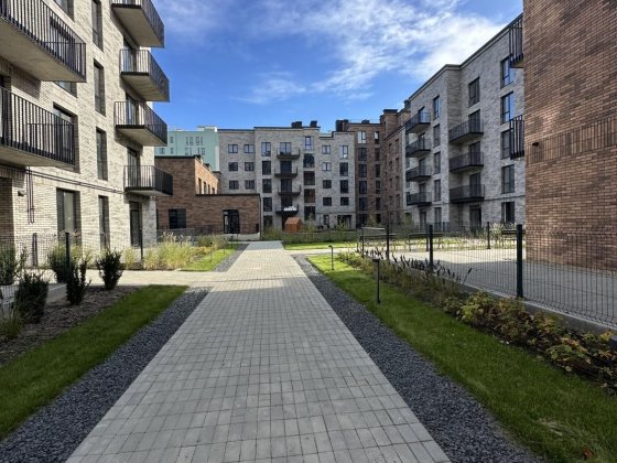 Продам квартиру в новобудові з власним патіо Волчинец