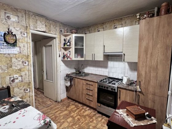 Терміновий продаж 3 кімнатної квартири !!!ТОРГ Криховцы