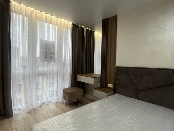 Стильна,укомплектов,гардеробна,в сучасному ЖК One,район торг.Велес. Волчинец