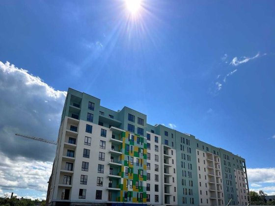 Продається двокімнатна квартира в затишному р-ні міста жк краківський Волчинец