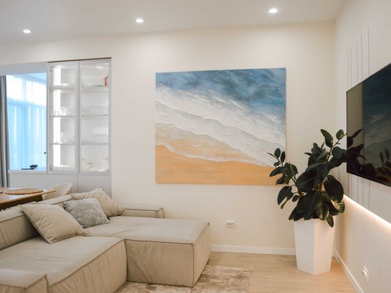 Продається 3 кім.кв., ЖК Смарагд - дизайнерський ремонт Надвірна