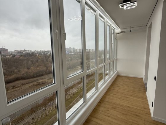 Продам 1к видову квартиру з ремонтом + кладовка в ціні Микитинцы