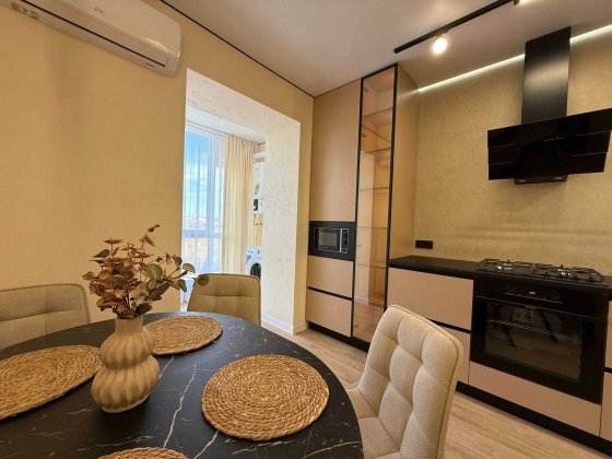 Продаж!  1-кімнатна квартира у ЖК “Ювілейний”, біля річки! Микитинцы