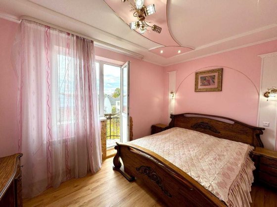 3-кімнатна квартира з РЕМОНТОМ, ТЕХНІКОЮ та МЕБЛЯМИ! Богородчаны