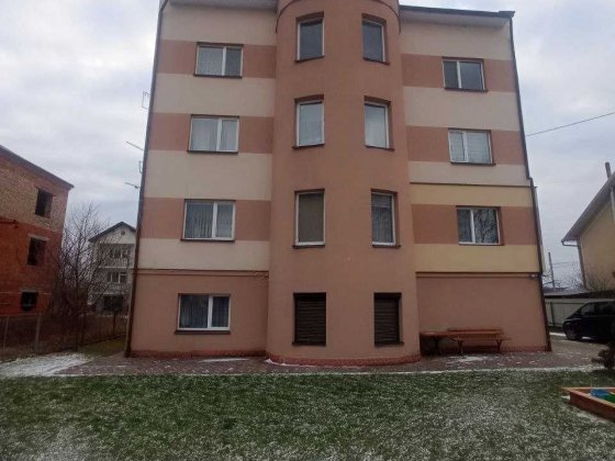 Продаж квартири в Богородчанах біля парку. Богородчани