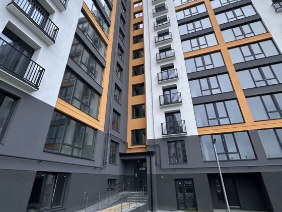 Продаж квартири у ЖК Каскад Ярко Подлужье