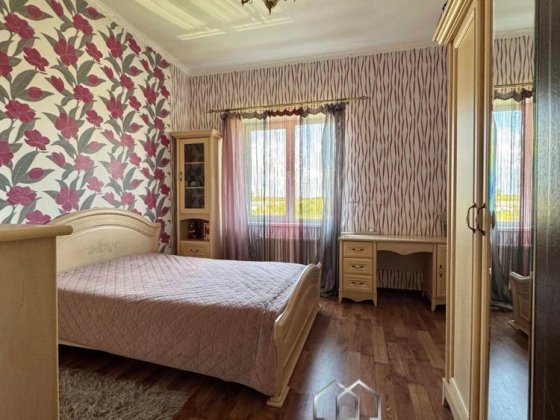 Продаж затишної 2-к квартири в ЖК Супутник Білогородка