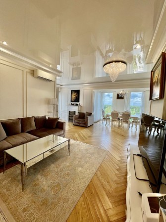 Елітна квартира з терасою і краєвидом на річку Жк Сонячний промінь - фото 1