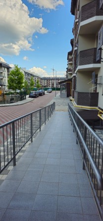 Власник. Продам 1кв з двома балконами, ЖК Family, смт Гатне - фото 1