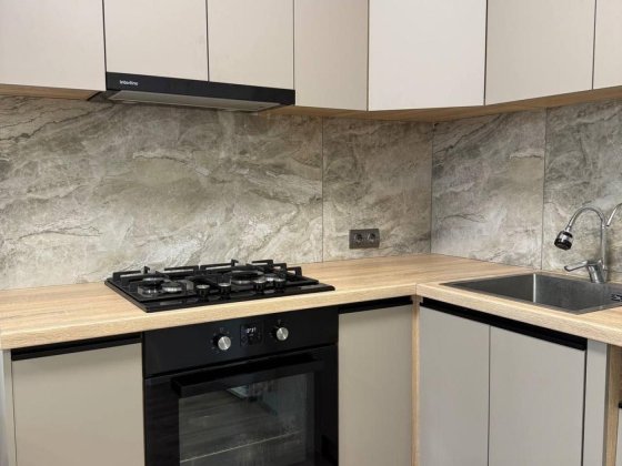 Власник. Продам квартиру з двориком,таунхаус. Білогородка ЖК Амстердам Білогородка