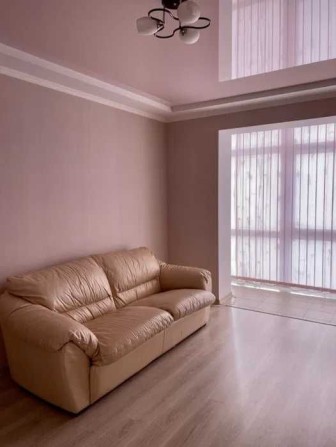 Продається 1 кім квартира м. Крюківщина  ЖК Вишнева оселя - фото 1