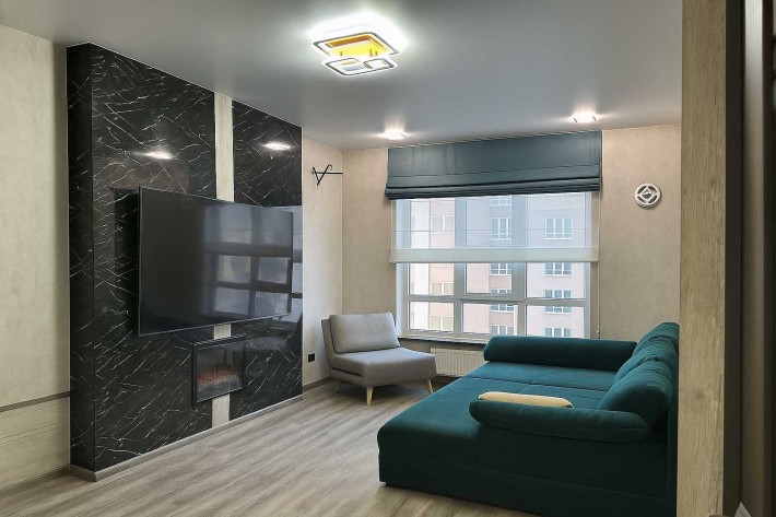 Гатне ЖК Озерний Гай 3кімнатна квартира - фото 1