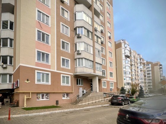 Квартира на продаж у Петрівському кварталі, Лесі Українки 2 Святопетровское