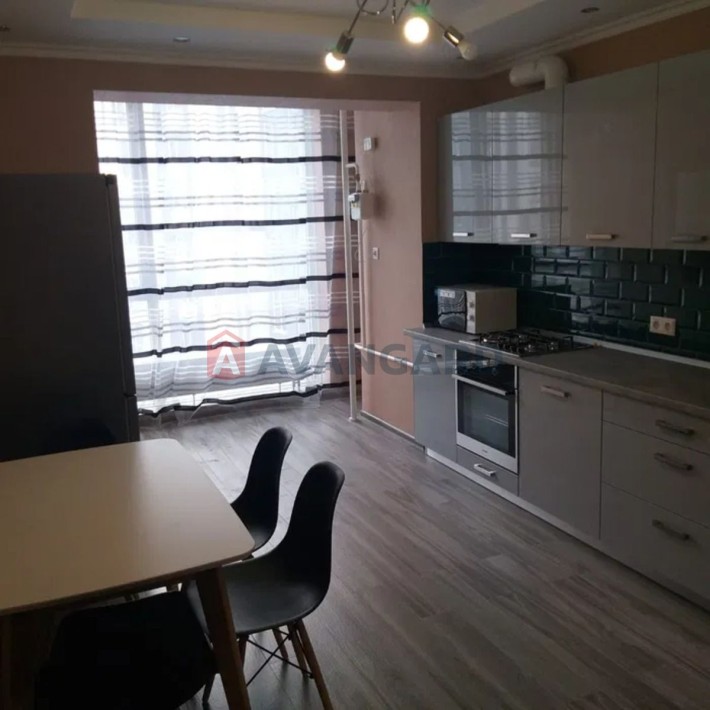 Продаж 2к квартири з меблями та технікою, ЖК Євромісто - фото 1