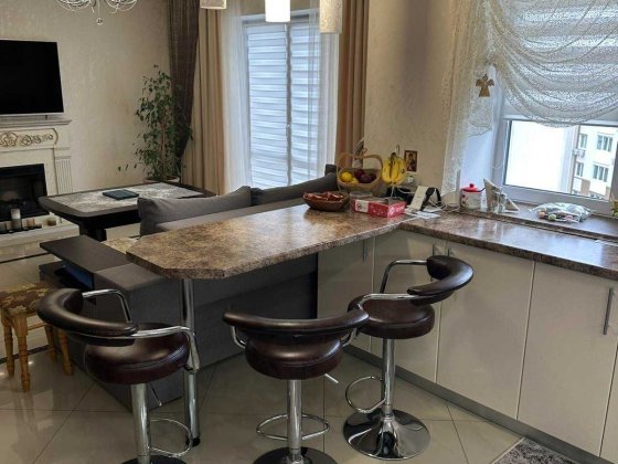 Велика 3-к дворівнева квартира з ремонтом та повною комплектацією! Ворзель