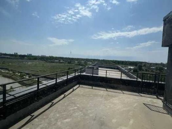 Продам 2х кім. кв  з власною тирасою. с. Крюківщина ЖК Paradise avenue Крюковщина