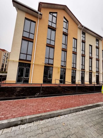 Продаж квартири з двориком! - фото 1