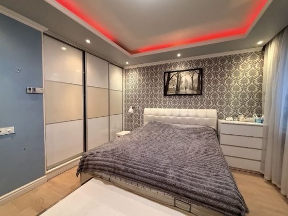 Продам 2к.квартиру ЖК Петрівський квартал,поряд Львівський маєток Святопетрівське