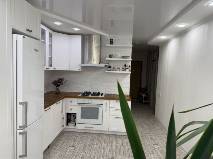 Продаж світлої 1к квартири, с. Святопетрівське - фото 1